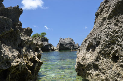One of the hidden places on Carabao Island